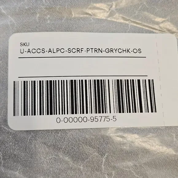 Everlane The Alpaca Patterned Scarf Gray Buffalo Check One Size Unisex - Picture 5 of 10